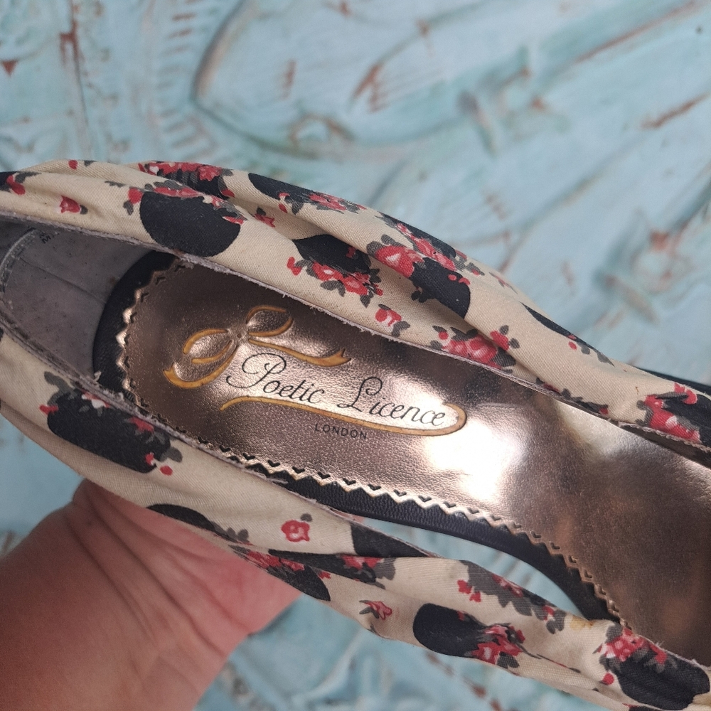 😃Poetic Licence Floral Women's Heels - Picture 8 of 8